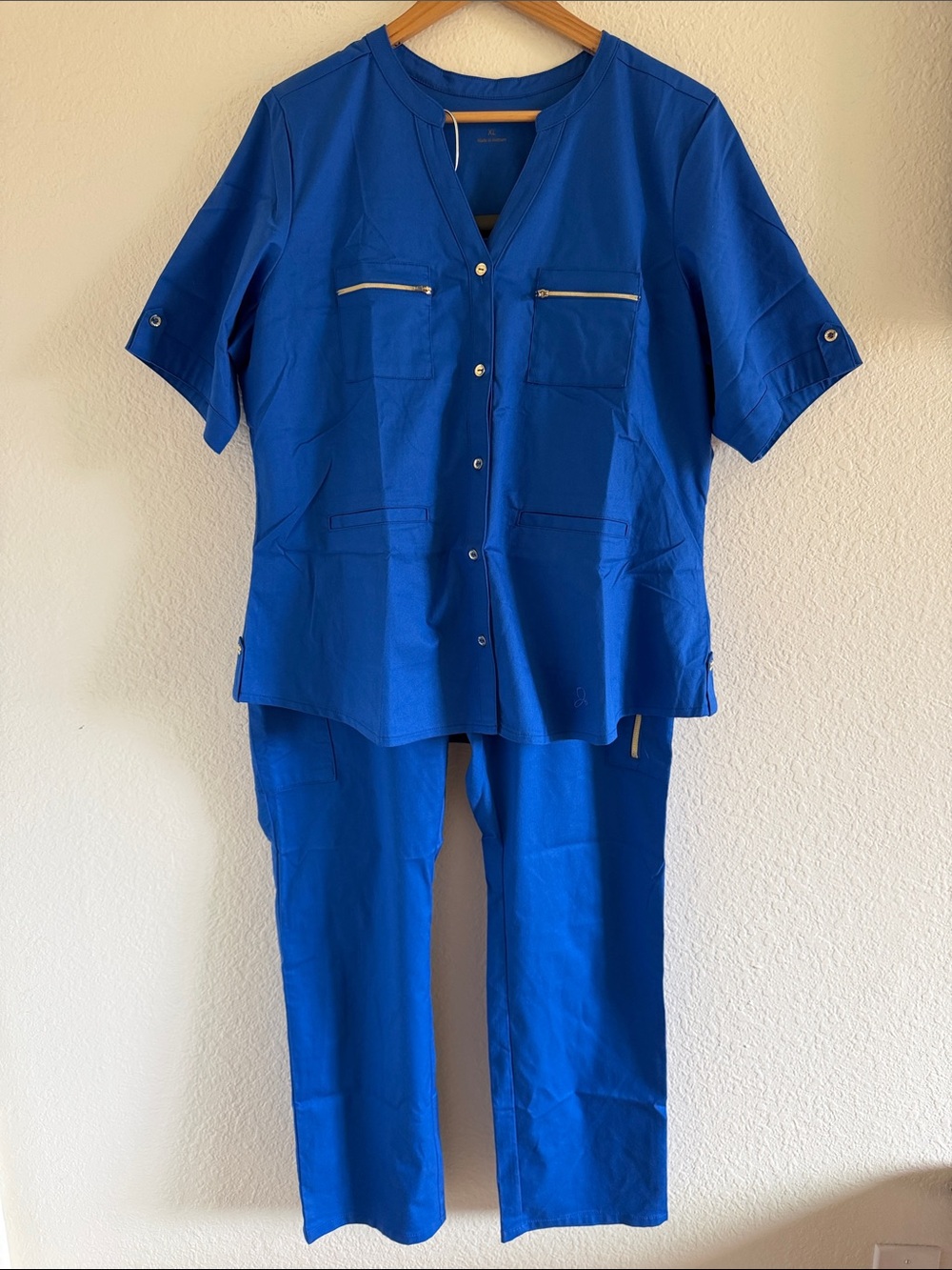 Jaanuu Blue Scrub Top and Bottom Set size XL